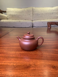 Handmade pottery teapot De Xiu 145ml - SiYuTao Teapot