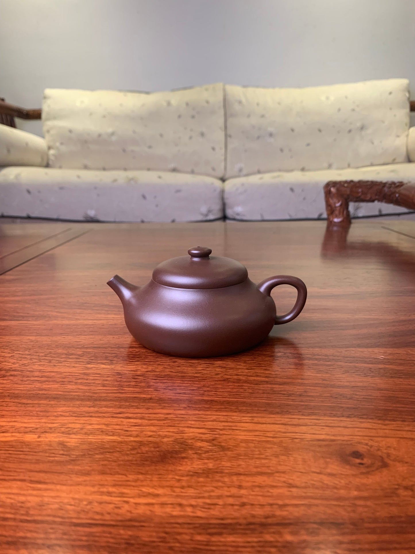 Handmade pottery teapot Jin Le 170ml - SiYuTao Teapot