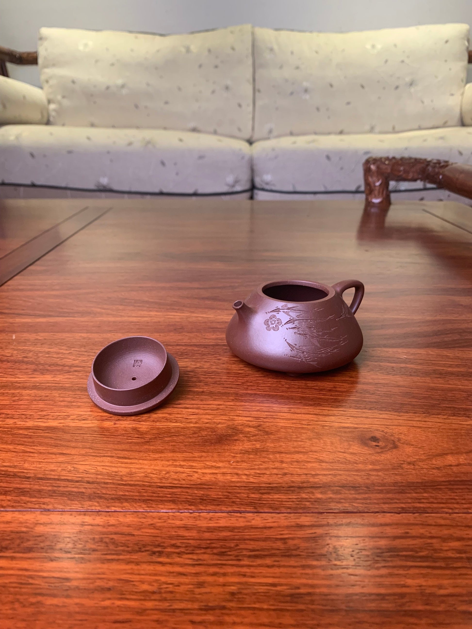 Handmade pottery teapot Shi Piao 136ml - SiYuTao Teapot