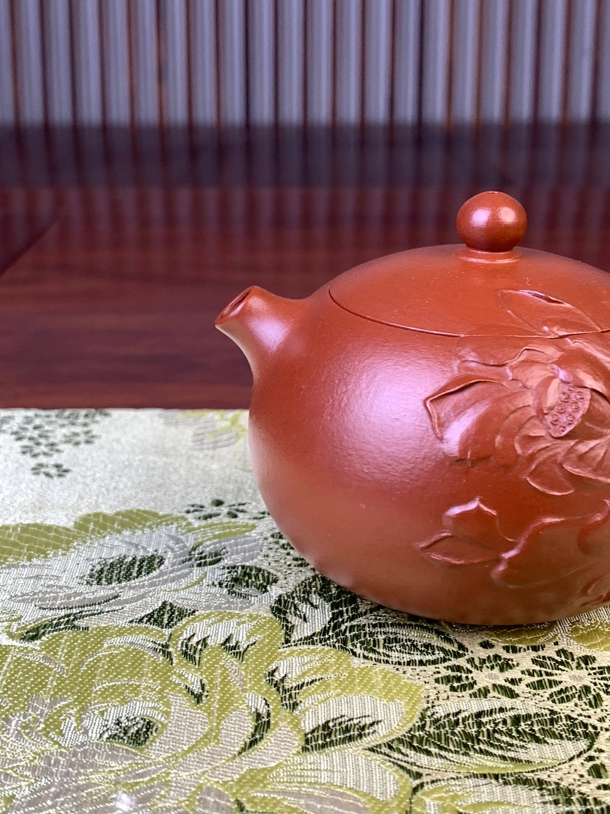 the spout of the handmade yixing teapot xi shi