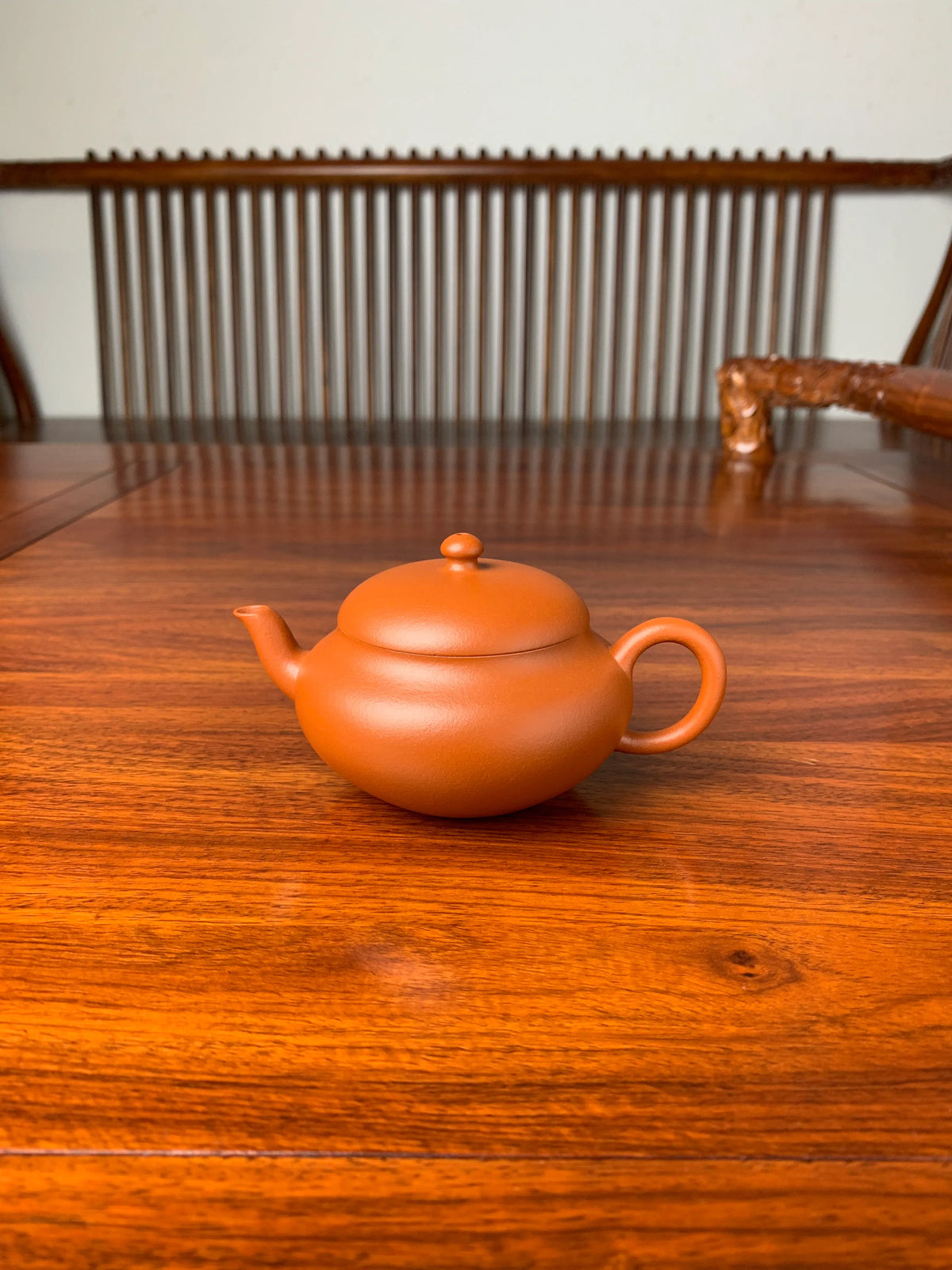handmade yixing teapot named yuan zhu with lao zhuni clay