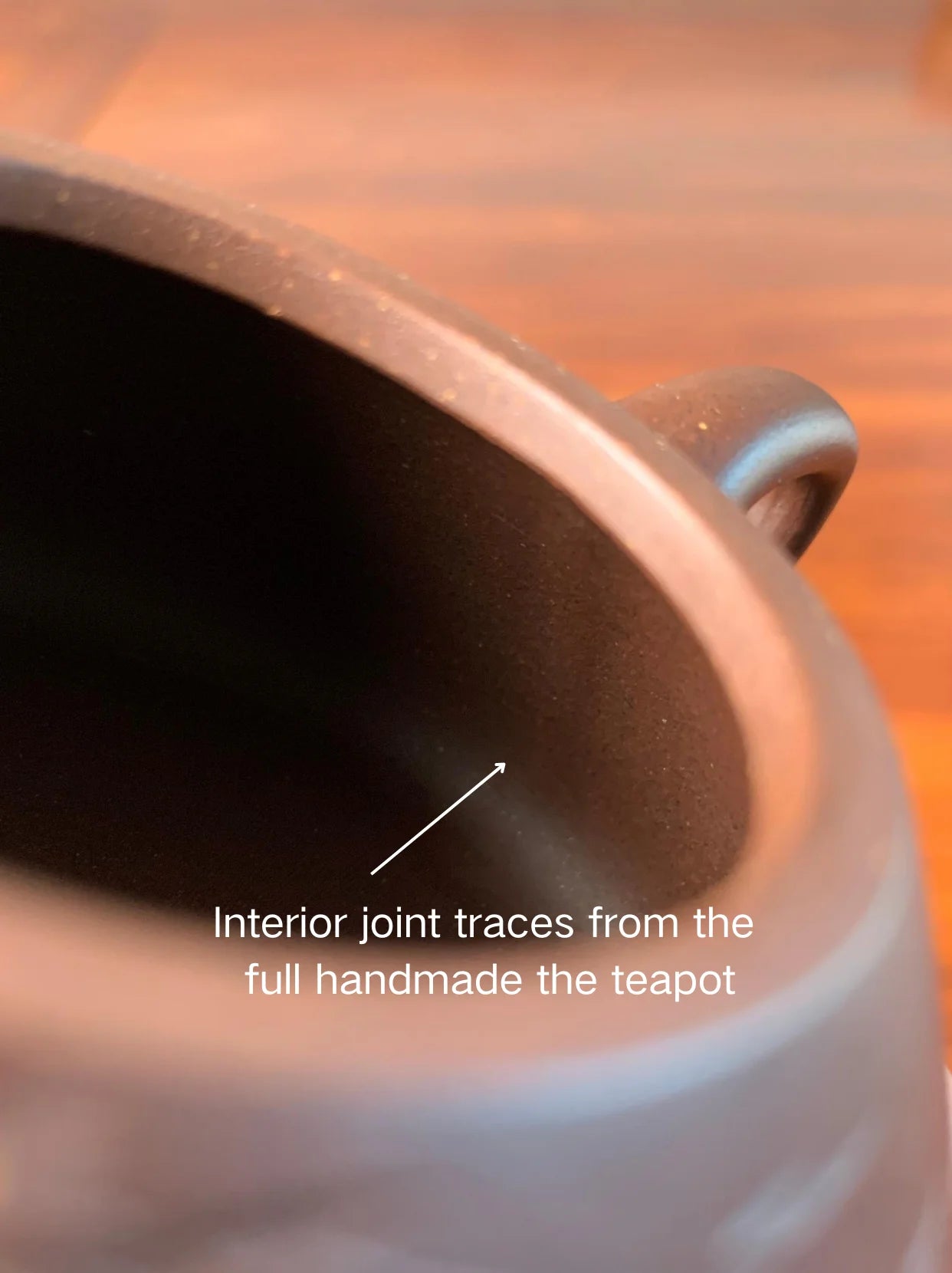 Interior joint traces from the full handmade the teapot