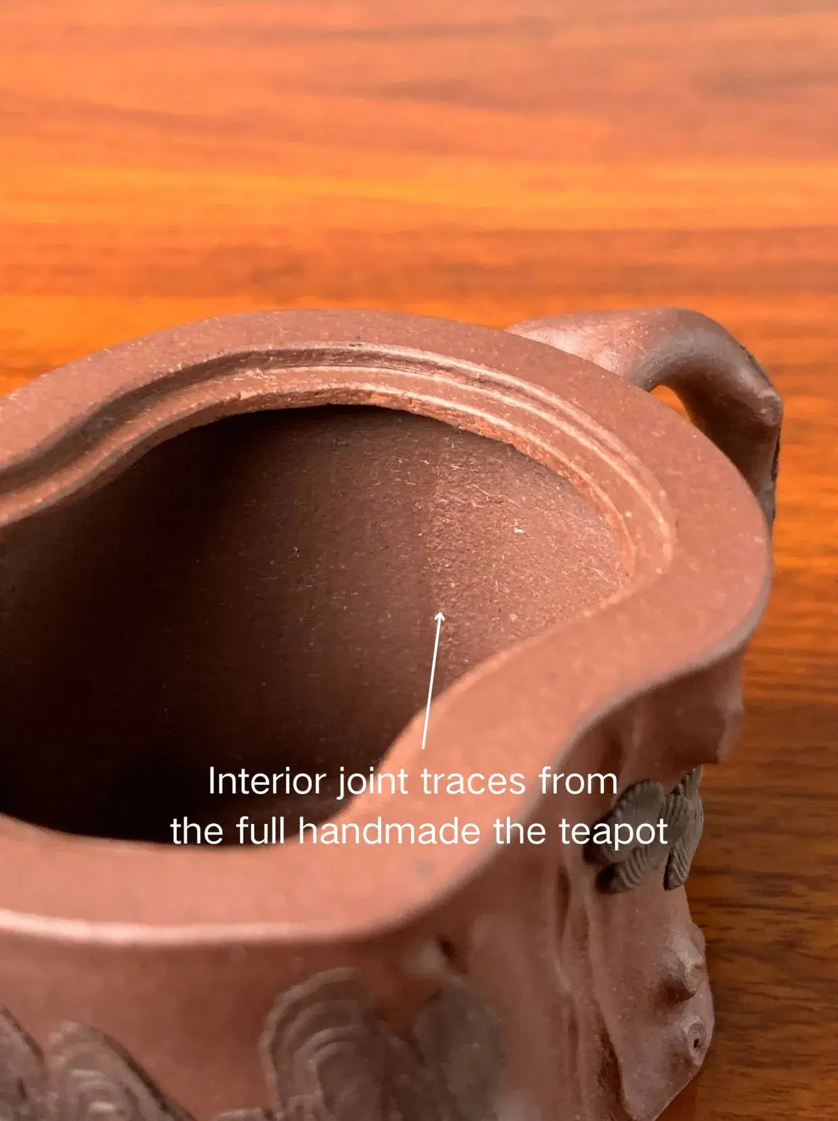 Interior joint traces from the full handmade the teapot