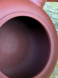 Inner-wall tool marks from handmade the teapot