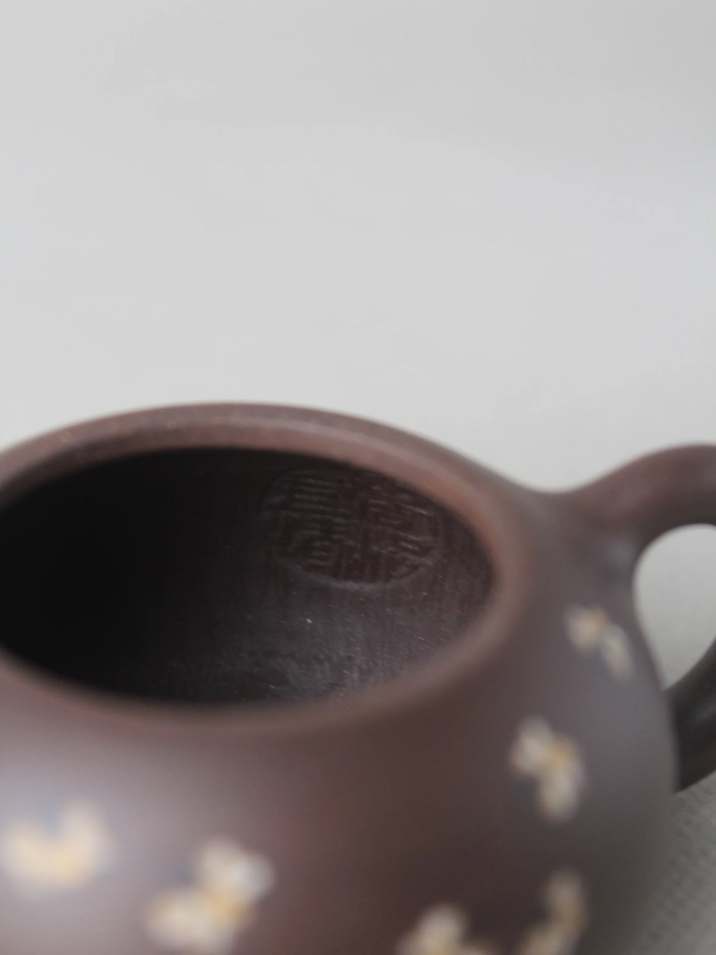 teapot mark of small zisha teapot named xishi