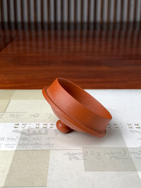 Tool marks on the lid, evidence of handcraftsmanship.