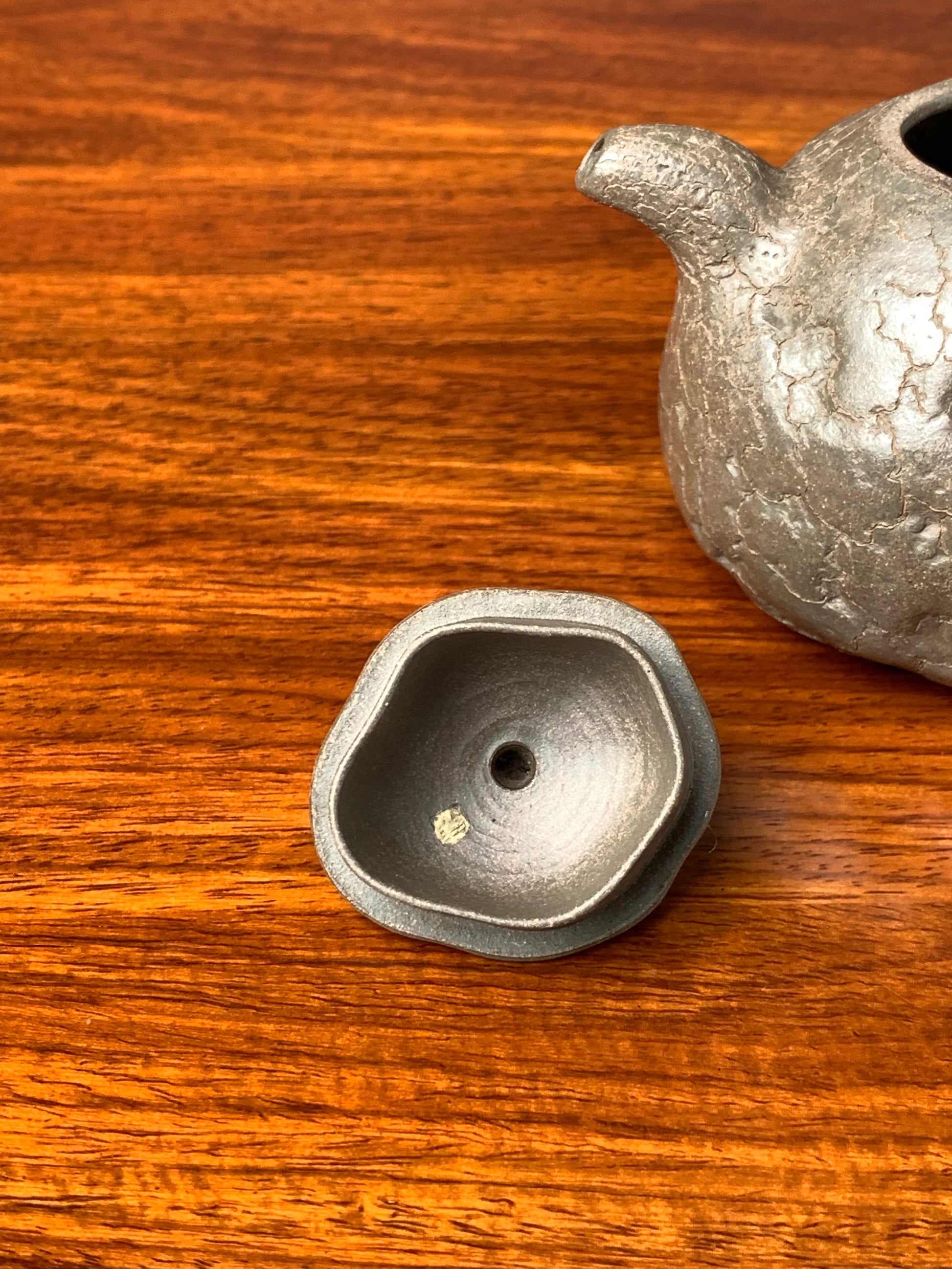 there is a teapot mark in the teapot lid