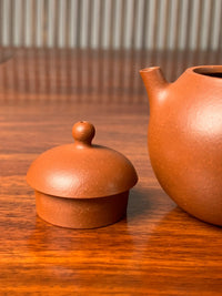 A closer look at the lid and spout of the Yixing teapot