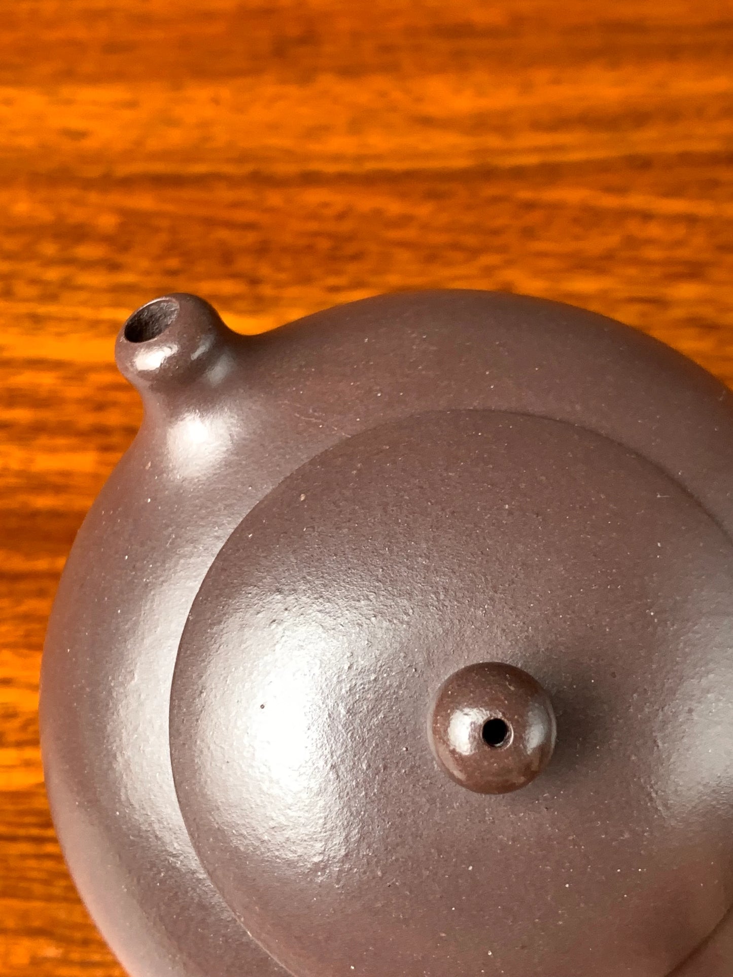 the lid and spout of the handmade yixing teapot