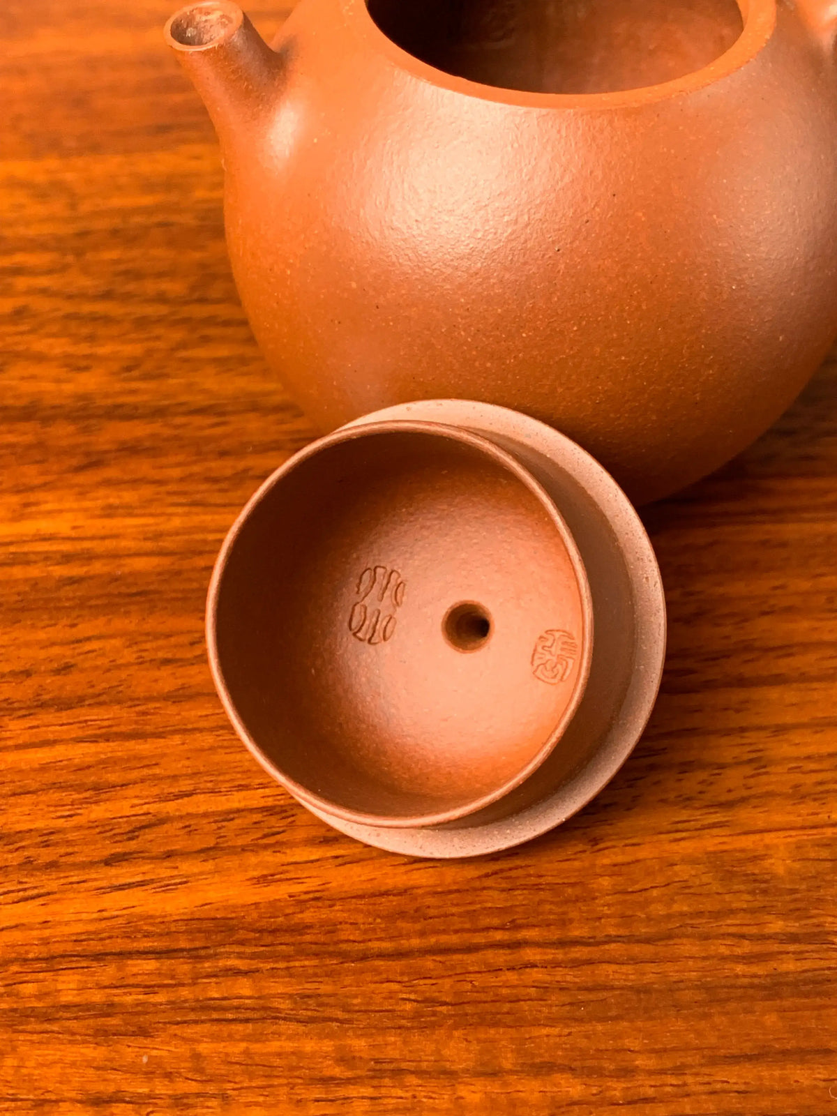 the lid marks of zhang xiaoxiao in the lid