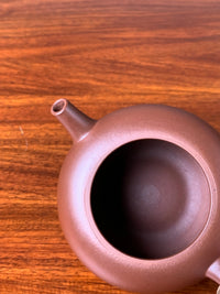 the mouth of the yixing teapot shape