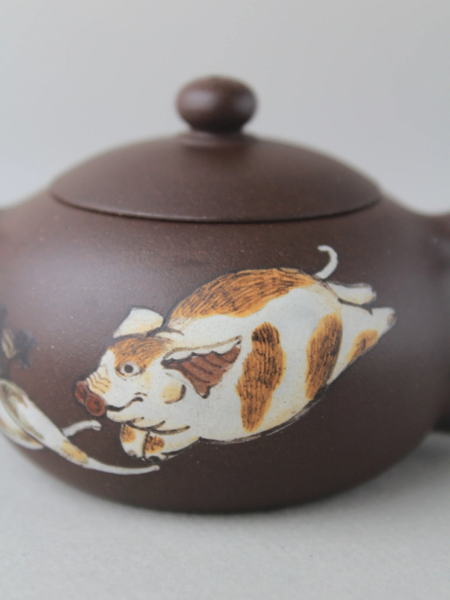 the details of the yixing zisha teapot