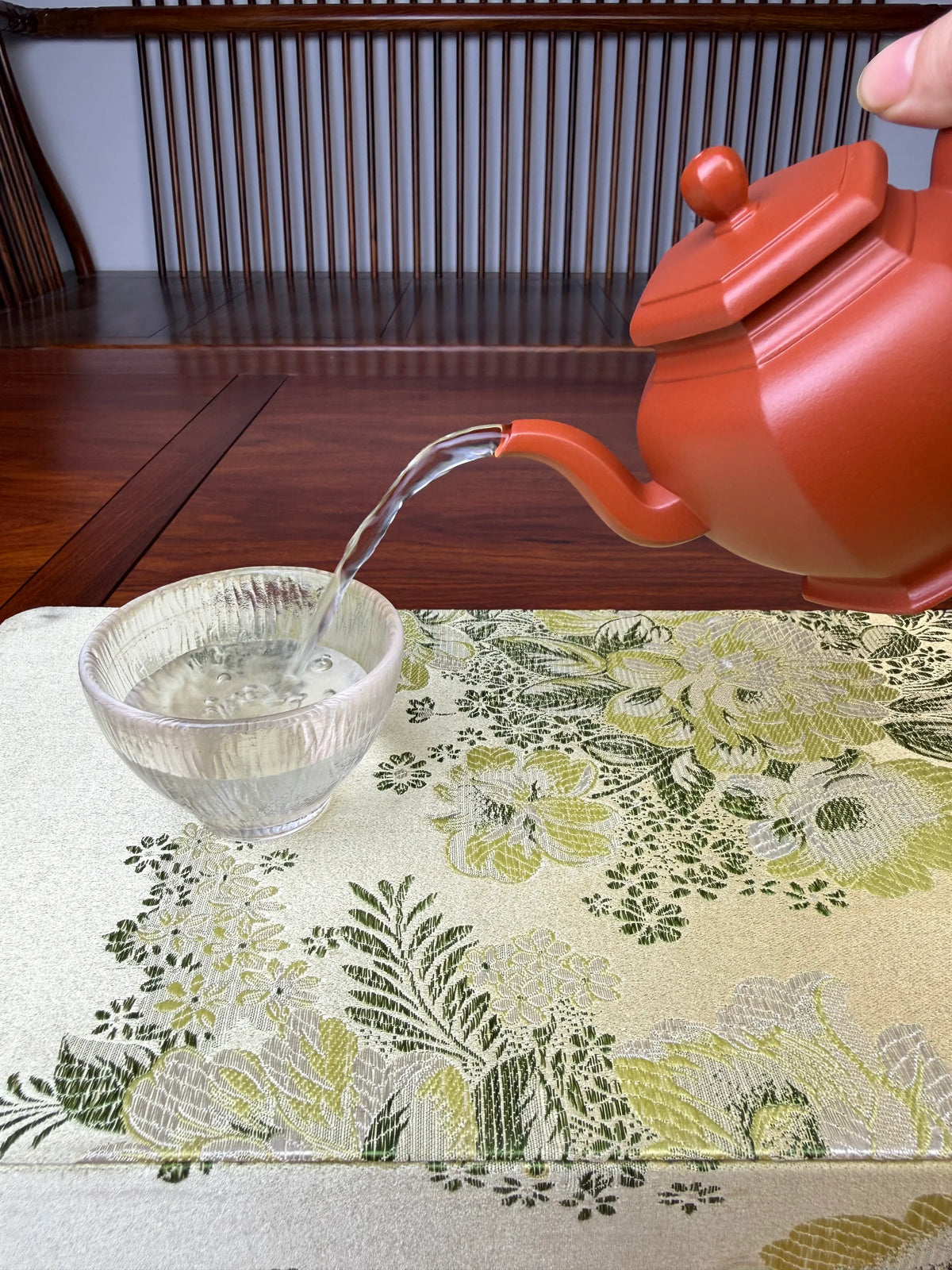 the perfect pour of the handmade yixing teapot liu fang gong deng
