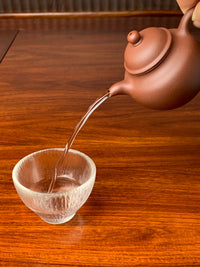 the perfect pour of the yixing zisha teapot gao lian zi 