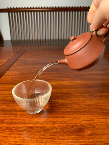 the perfect pour of the small yixing teapot zhu chu