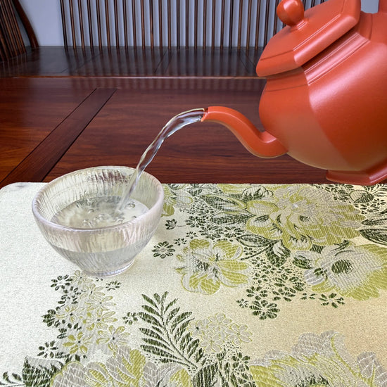 the perfect pour of the handmade yixing teapot liu fang gong deng