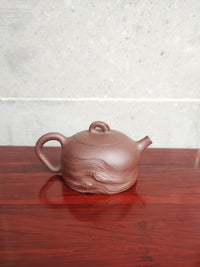 Siyutao artwork teapot lotus leaf 80ml fully handmde by artist Mei Qin Yang - SiYuTao Teapot