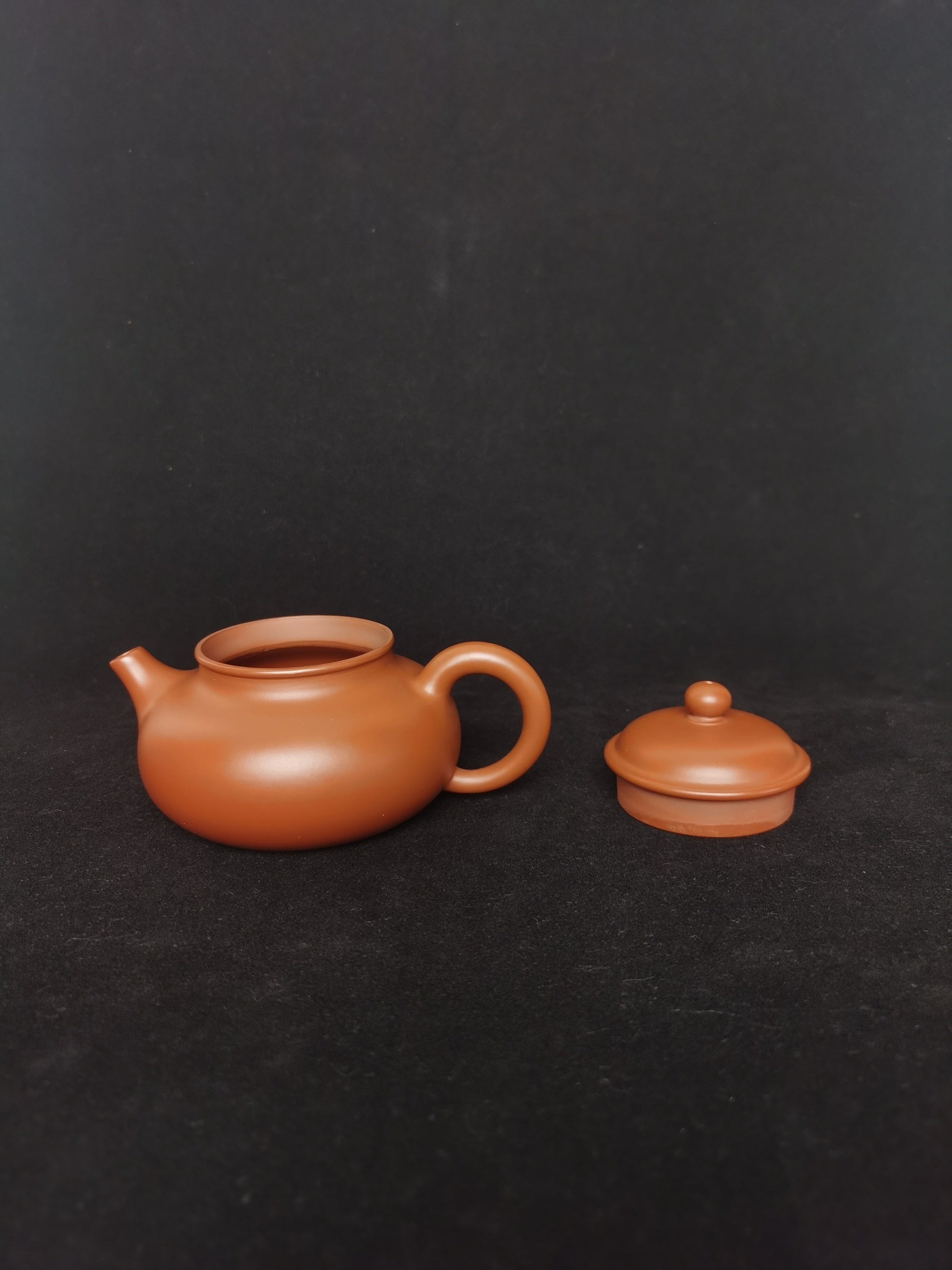 Siyutao Rong Tian handcrafted 120ml yixing teapot - SiYuTao Teapot