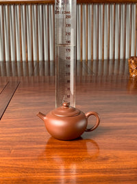 the capacity of the yixing teapot is 185ml