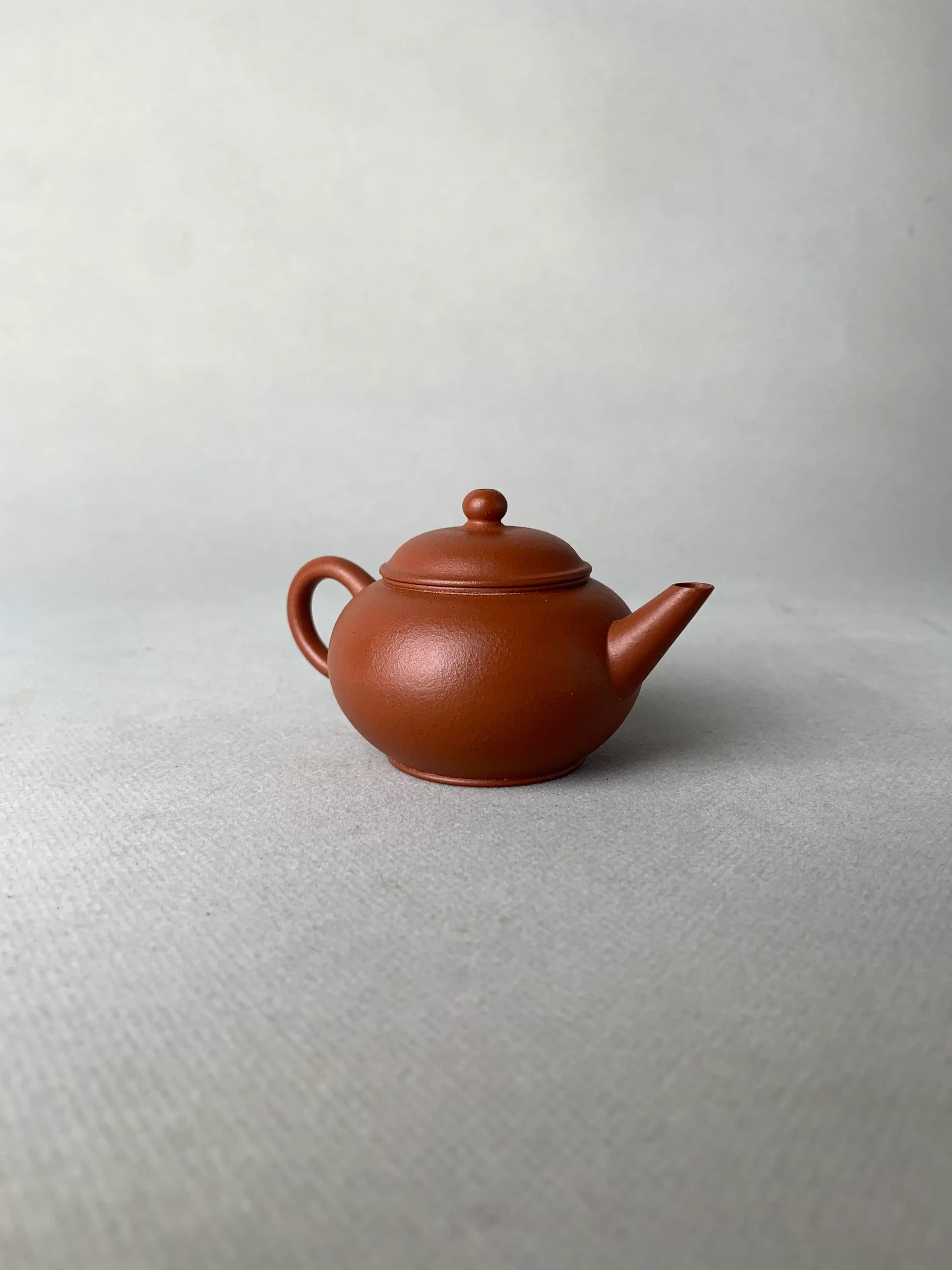 the left view of the small yixing teapot