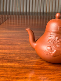 the spout of the handmade zisha teapot 
