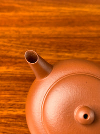 the spout of the pao zun yi shing teapot
