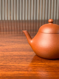 the spout of the small yixing teapot li xing 