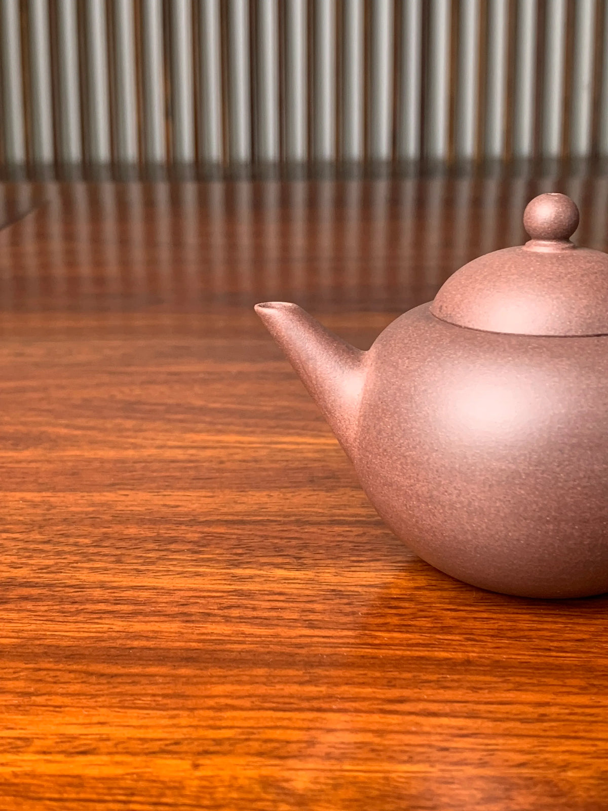 the spout of the yixing zisha clay teapot shui ping