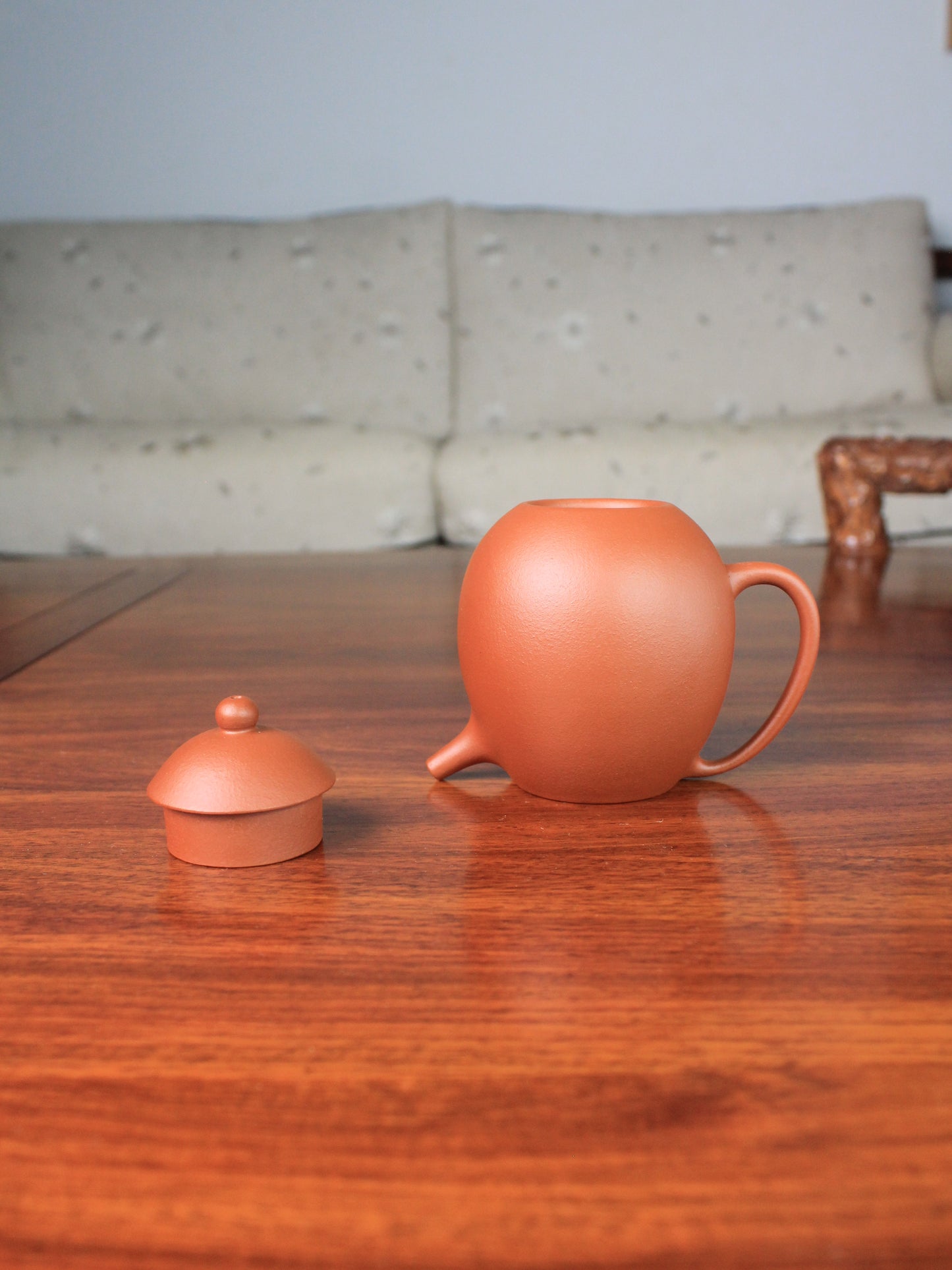 Bottom of the teapot artwork named rabbit