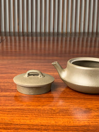 the lid and spout of the teapot artwork ru yi