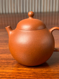the teapot body of the small yixing teapot