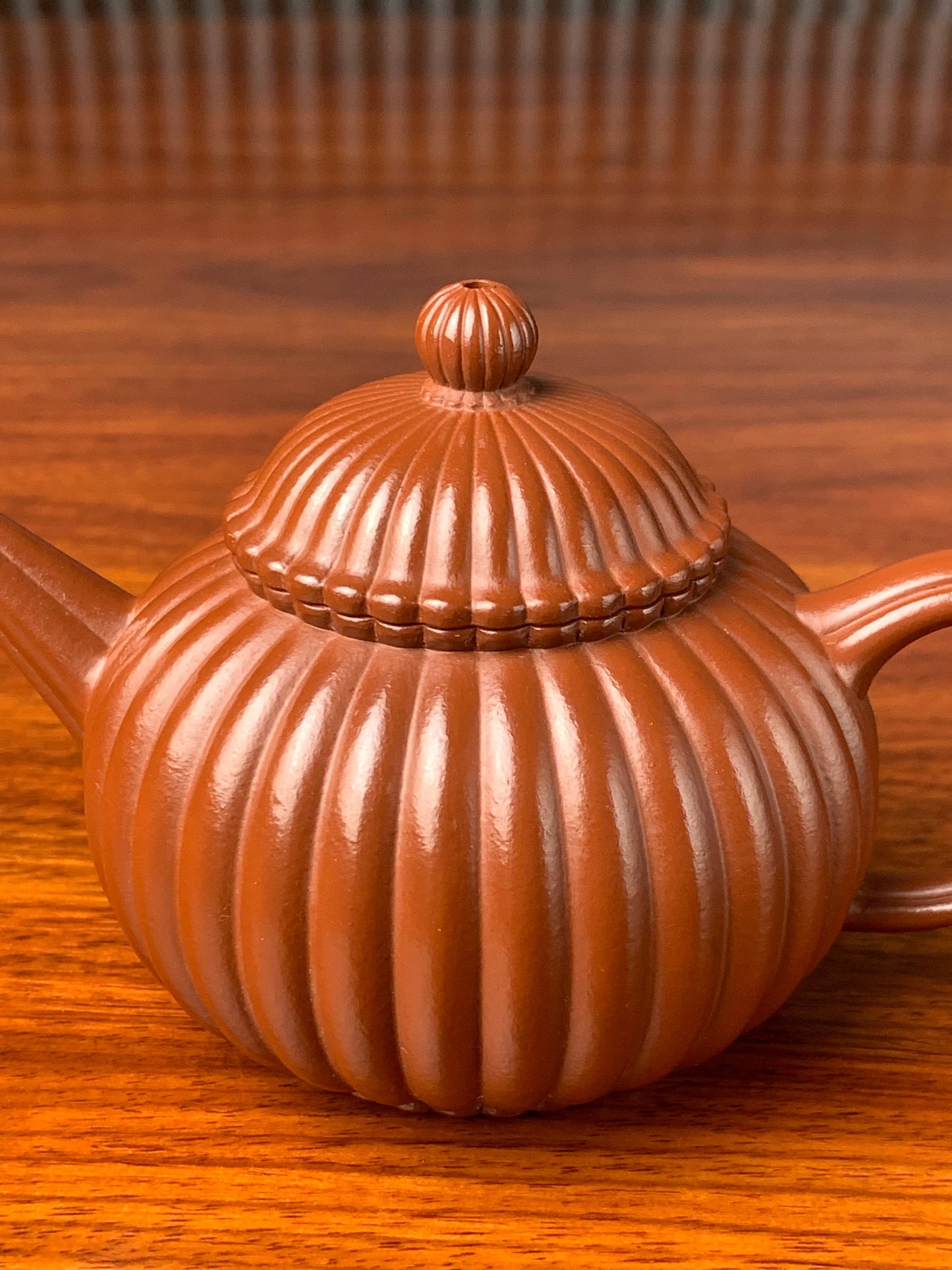 Close-up photo of the yixing teapot body