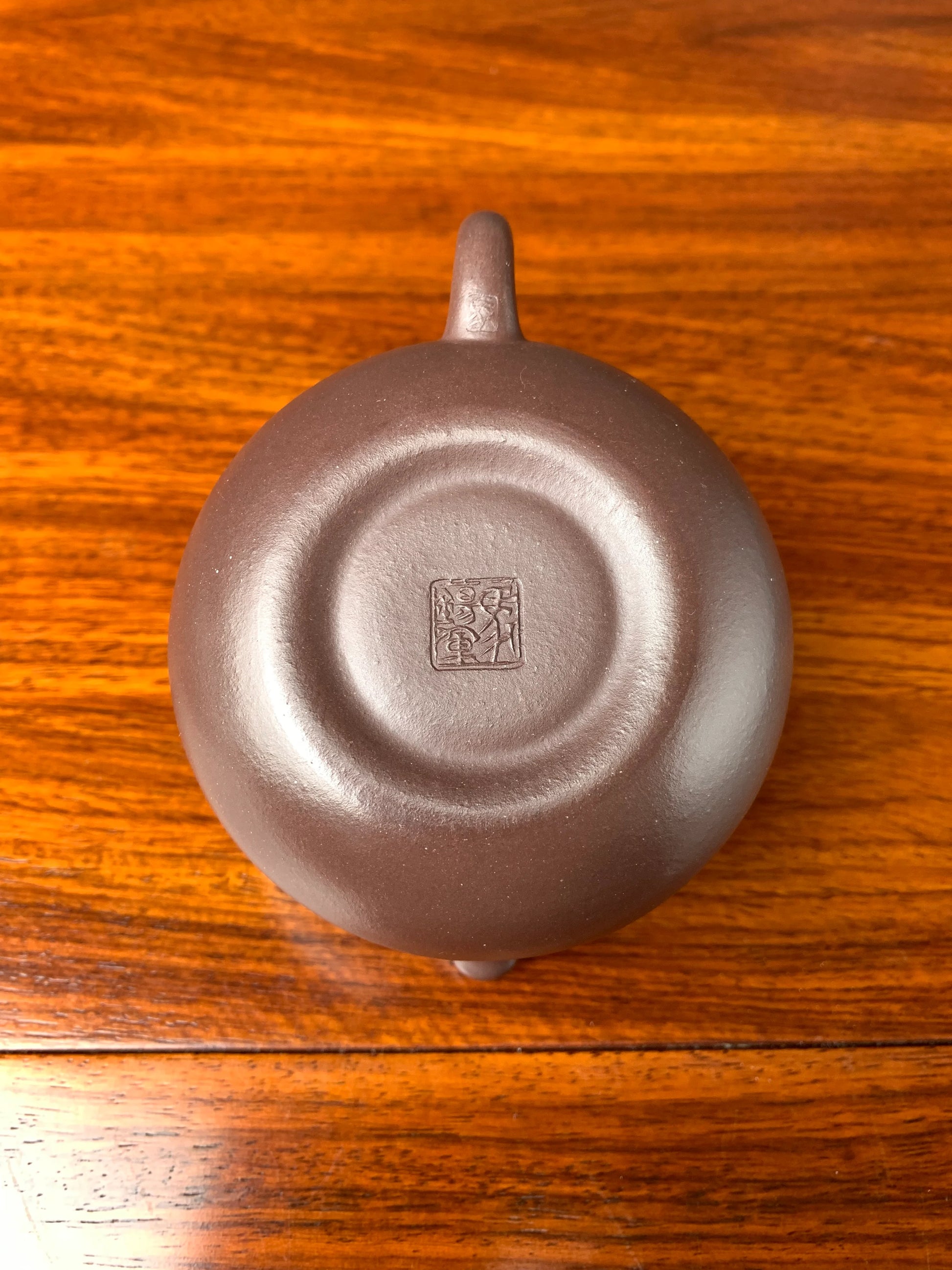 the teapot bottom of the xi shi teapot