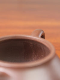 Yixing teapot Pan Hu fully handmade By Qing xia 160ml