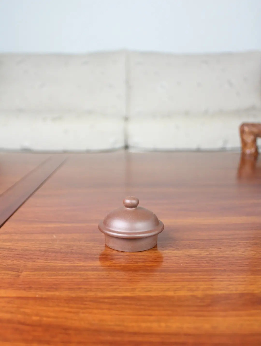 the lid of zisha teapot