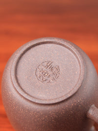 teapot mark of the handmade yixing teapot named da bin lian zi