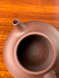 the teapot mouth of the yixing zisha clay teapot rong tian