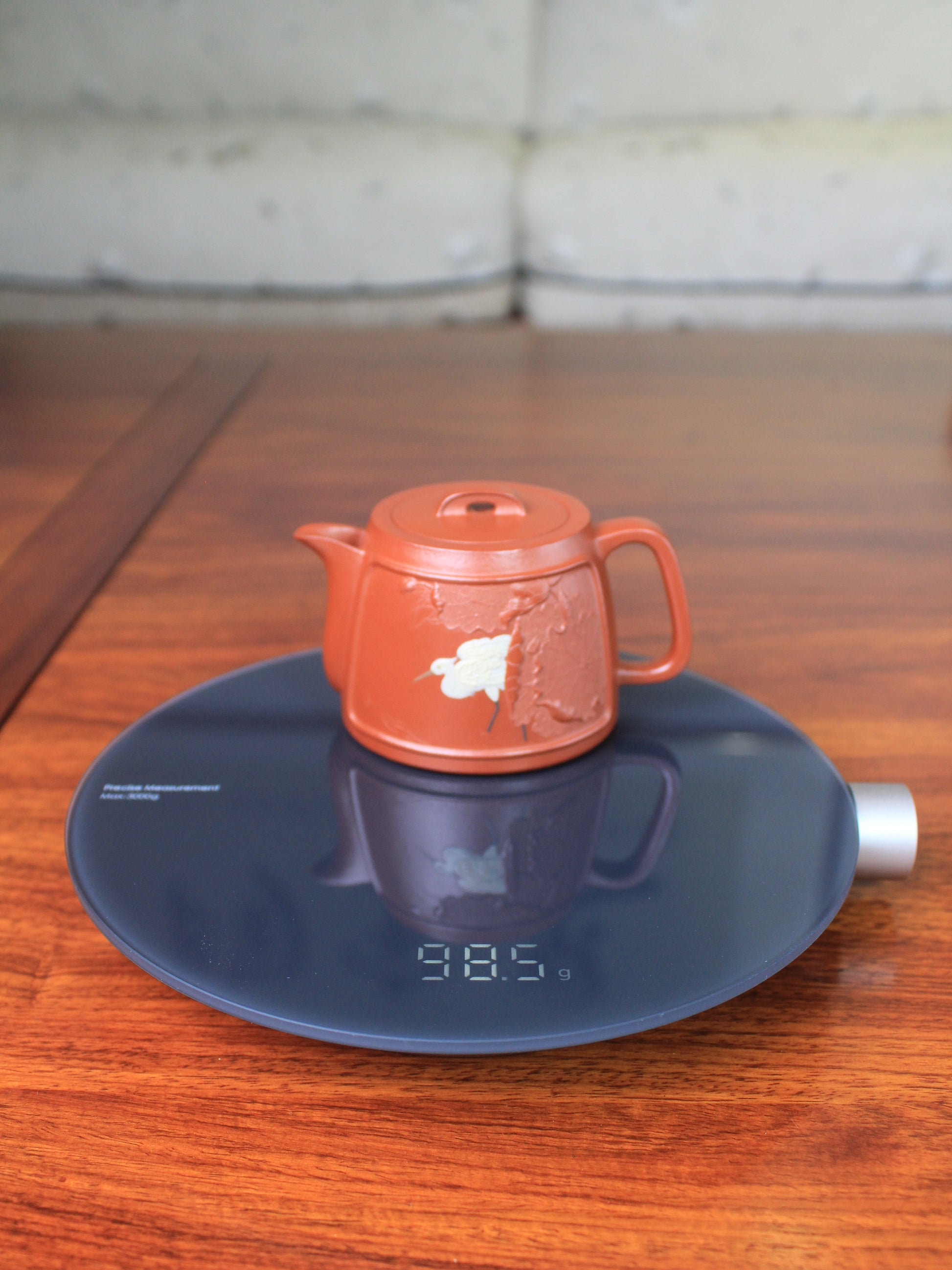Weight of the Vintage teapot handmade with yixing clay by teapot artist 