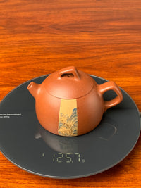 the weight of the teapot artwork is 125.7g