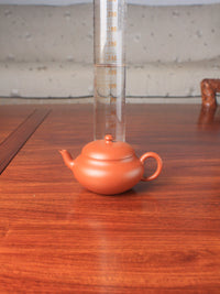 Size of the yi shing teapot