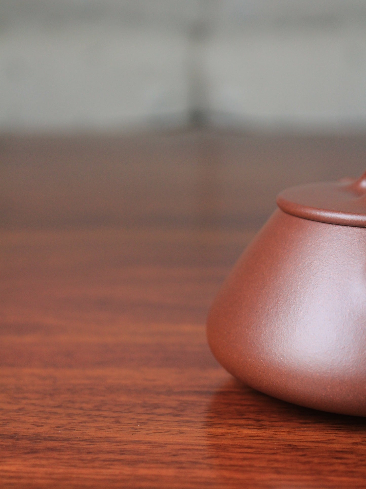 Details of yi shing teapot handmade with yixing zisha