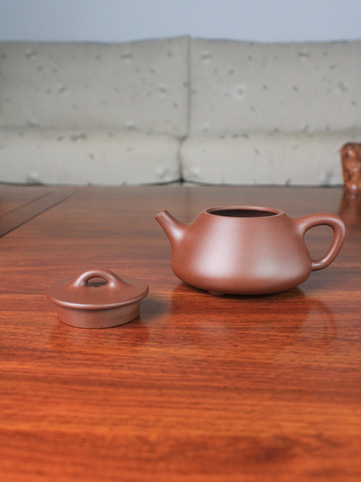yi shing teapot shi piao handmade with yixing zisha clay