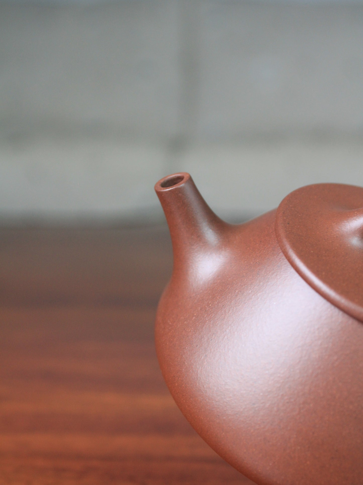 Spout details of yi shing teapot shi piao