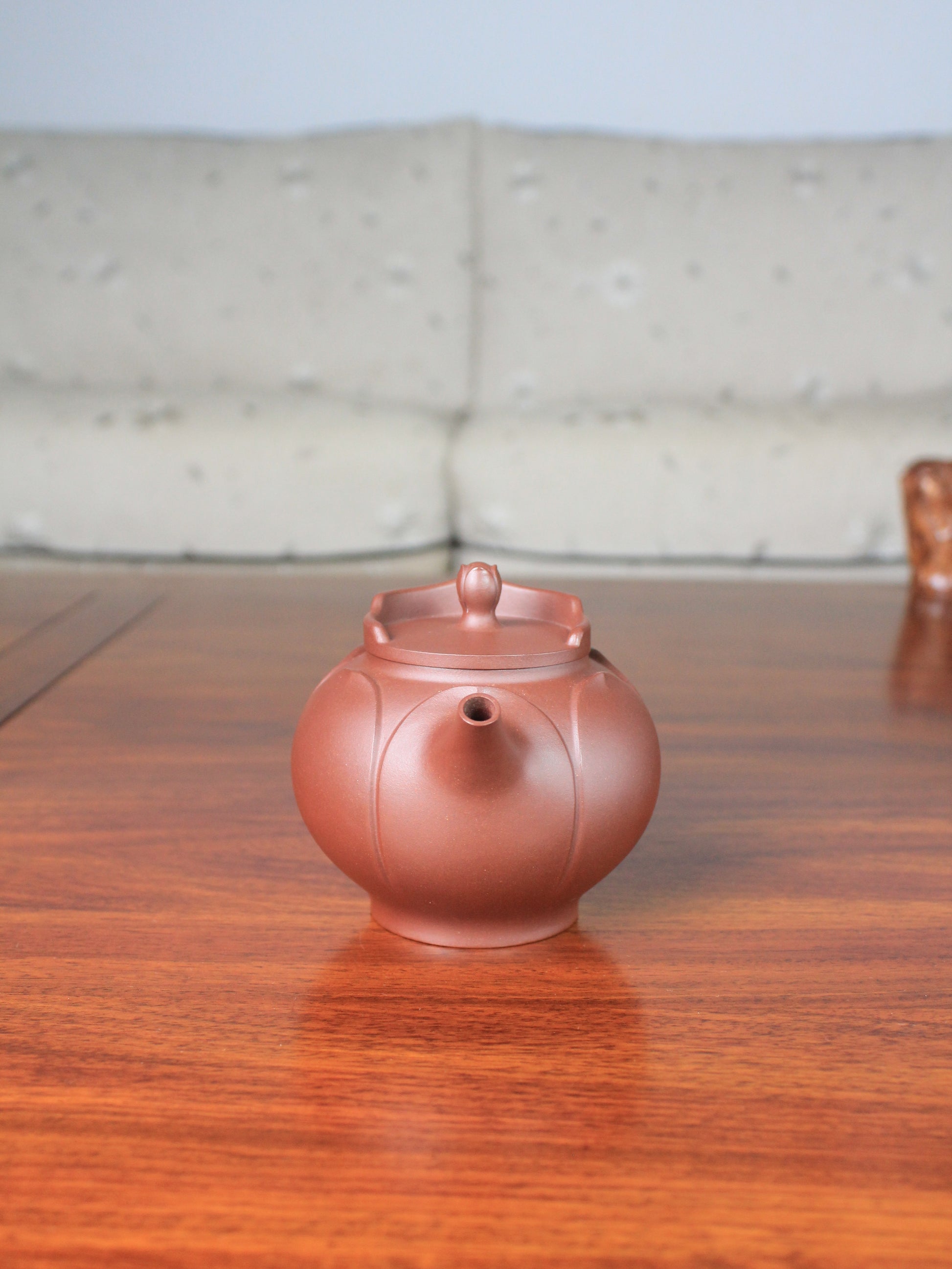 left view of the yi shing teapot monk's hat