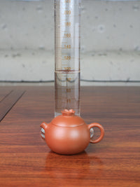 size of the yi shing teapot 