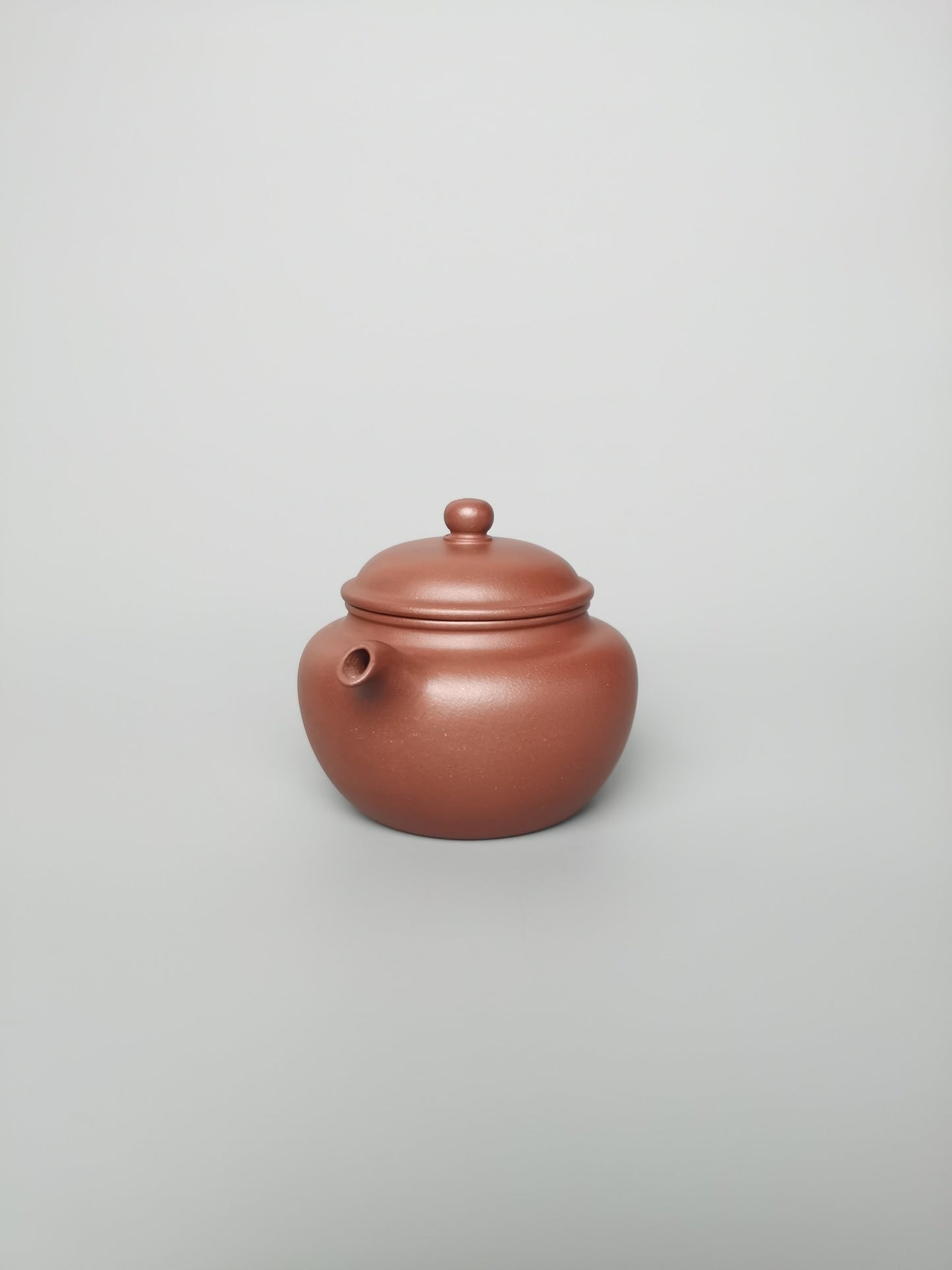 yixing teapot Lian zi 130ml Gu Fa Lian ni (Most Archaic Clay Forming) Di Cao Qing clay full handcrafted by famous artist Wei Ren - SiYuTao Teapot