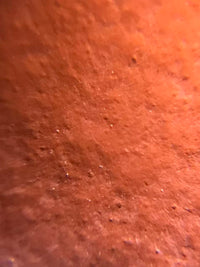 Zooming in on the teapot’s surface reveals the high-quality raw material.