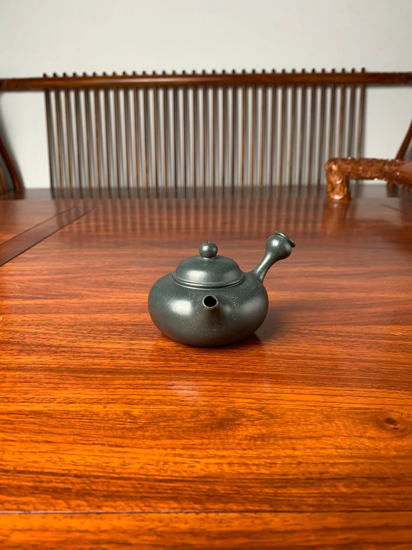 yixing clay teapot tang yu fully handmade by yixing potter lu yajun
