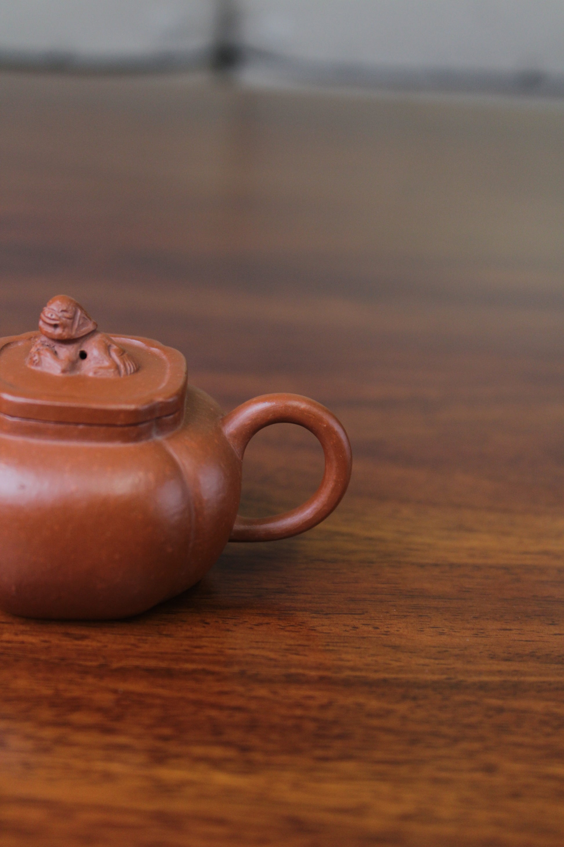 Handle of yixing teapot zhu ni shi qiu