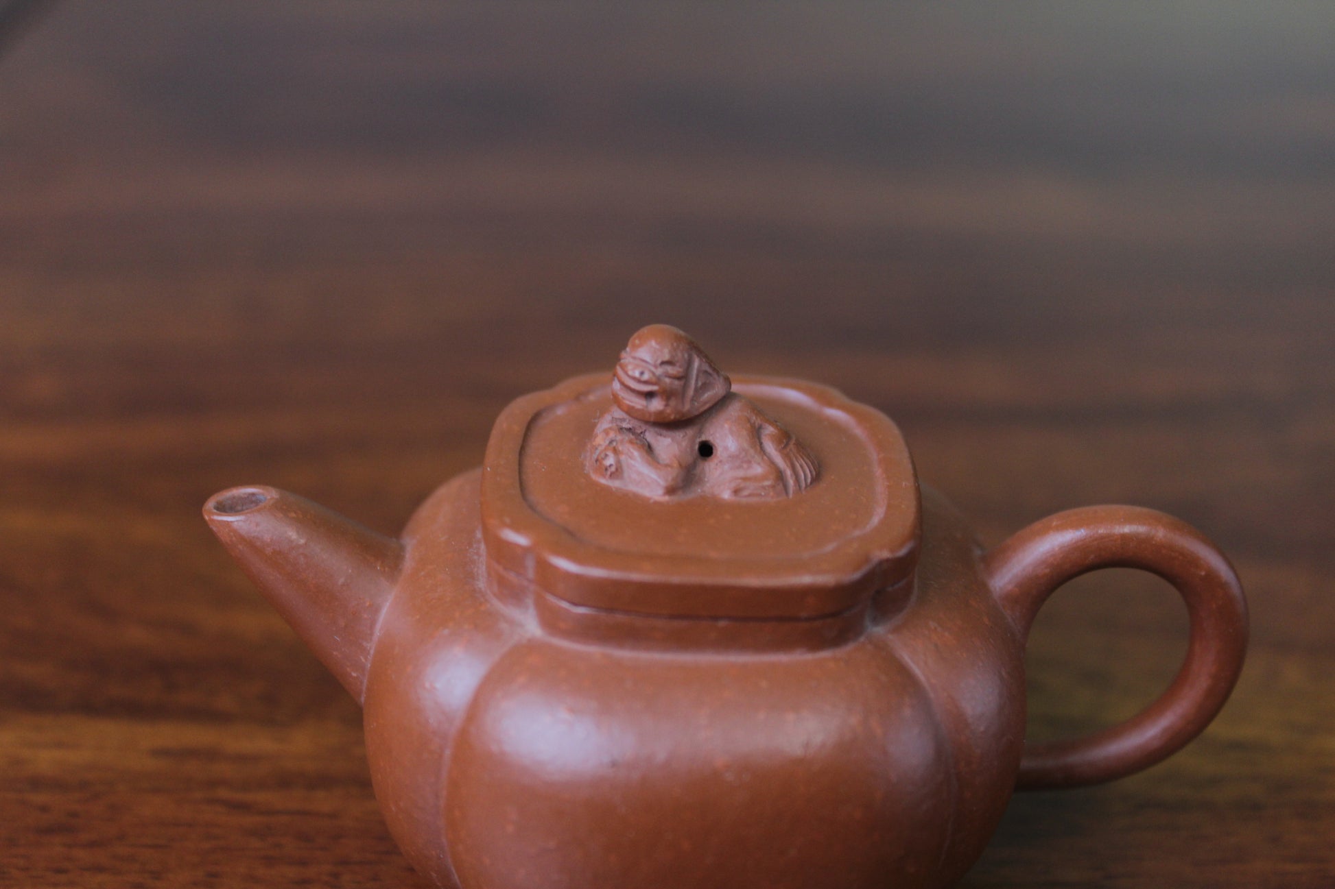 Lid of yixing teapot zhu ni shi qiu